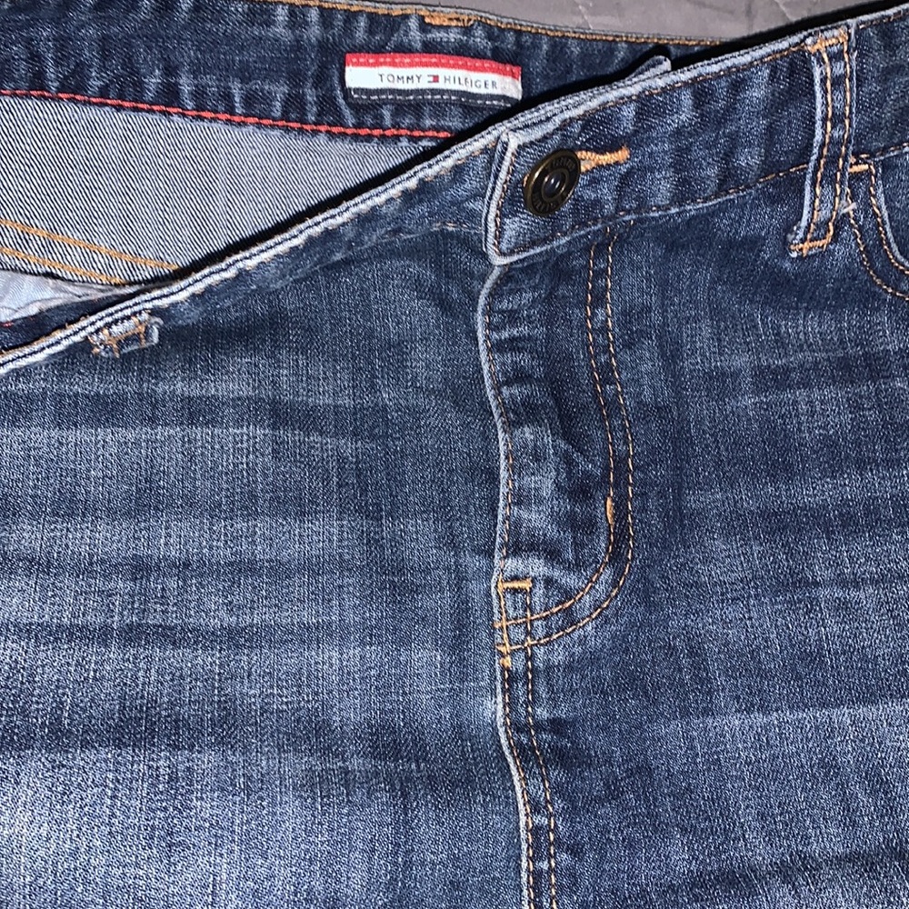 Tommy Hilfiger Stretch Denim Jean Skirt size 8 - Picture 3 of 10